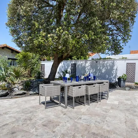 Gorgeous In Ferienhaus Royan