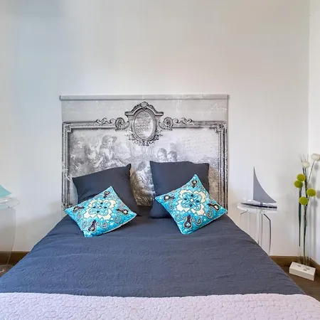 Holiday home Stunning In Royan