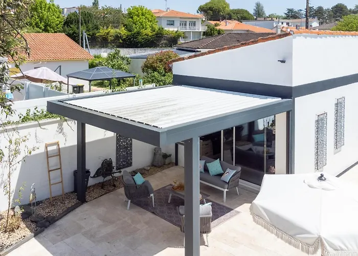 Stunning In Сasa de vacaciones Royan